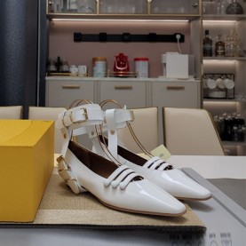 펜디 FENDI 여성 발레리나 플랫슈즈