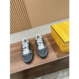 펜디 FENDI 남여공용 스니커즈