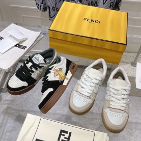 펜디 FENDI 남여공용 스니커즈
