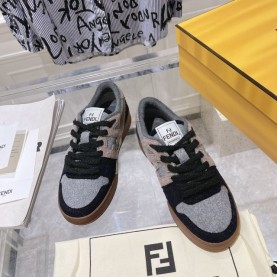 펜디 FENDI 남여공용 스니커즈