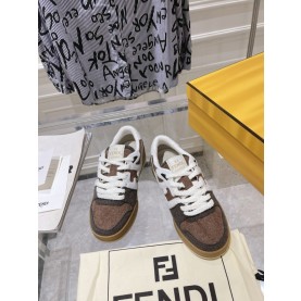 펜디 FENDI 남여공용 스니커즈