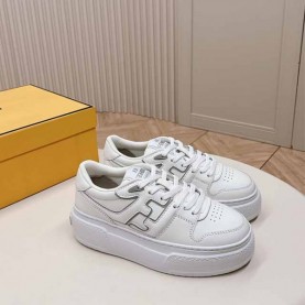 펜디 FENDI 여성 스니커즈