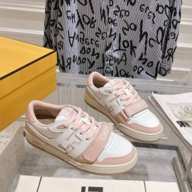 펜디 FENDI 남여공용 스니커즈