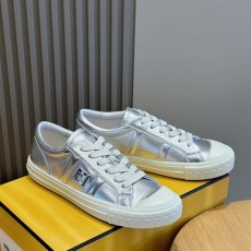 펜디 FENDI 남성 스니커즈