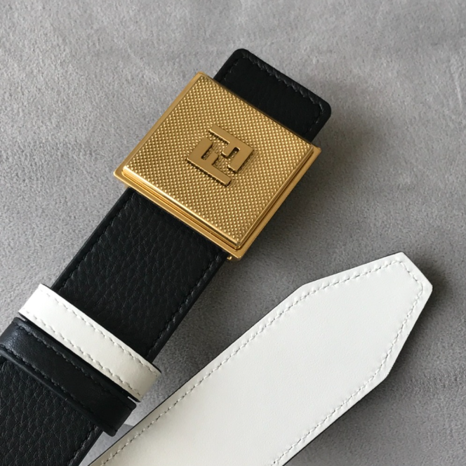 [FENDI-펜디] 사각 버클 FF 벨트
