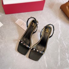 발렌티노 VALENTINO 락스터트 슬링백 샌들