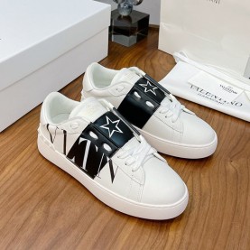발렌티노 VALENTINO 남여공용 히든 오픈 스니커즈