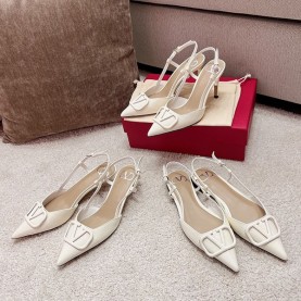 발렌티노 VALENTINO  V-RING  슬링백