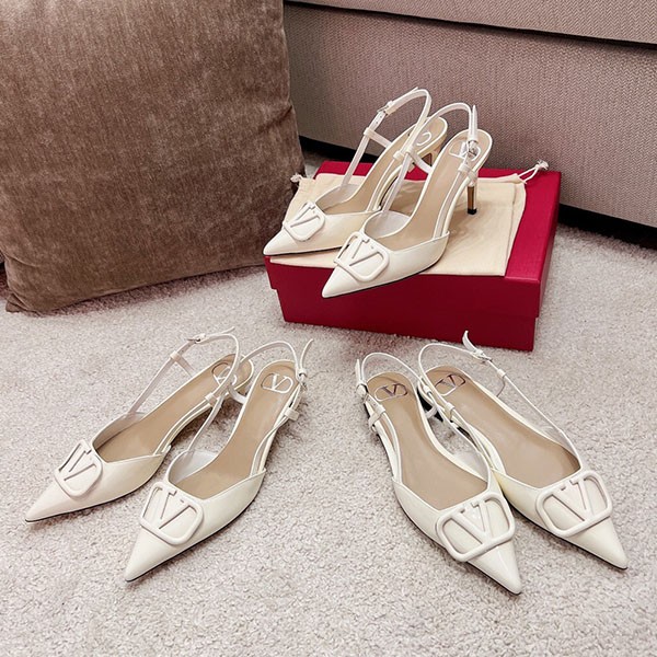 발렌티노 VALENTINO  V-RING  슬링백