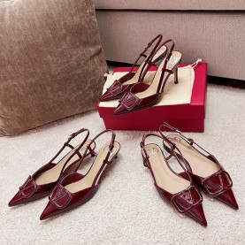 발렌티노 VALENTINO  V-RING  슬링백