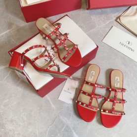 발렌티노 VALENTINO 여성 락스터드 뮬 힐