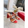 발렌티노 VALENTINO 락 스터드  뮬 힐