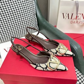 발렌티노 VALENTINO 여성  V-RING  슬링백 힐