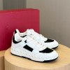 발렌티노 VALENTINO 남여공용 프리도트 로우탑 스니커즈