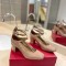 발렌티노 VALENTINO 여성 스트렙 펌프스