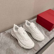 발렌티노 VALENTINO 남성 스니커즈
