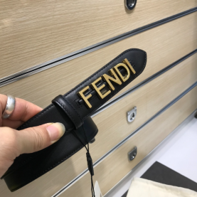 [FENDI-펜디] 이니셜 로고 벨트