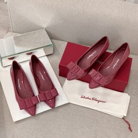 페레가모 FERRAGAMO 여성 비바 펌프스