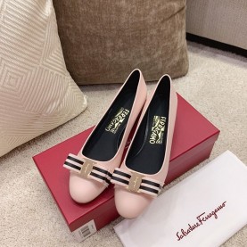 페레가모 FERRAGAMO 바라 펌프스