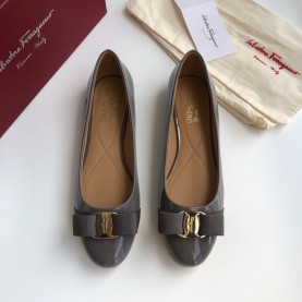 페레가모 FERRAGAMO 여성 플랫