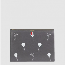 [THOM BROWNE-톰브라운] 페블 클러치