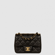 [CHANEL-샤넬] 클래식 캐비어 쁘띠삭
