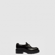 [MIUMIU-미우미우] 가죽 로퍼 5D784D