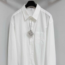 [LOEWE-로에베]2025 아나그램로고 포켓 화이트컬러 셔츠