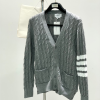 [THOM BROWNE-톰브라운]4 바 케이블 니트 가디건