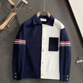 [THOM BROWNE-톰브라운]3색 스트라이프 가디건 스탠드 칼라 울 스웨터