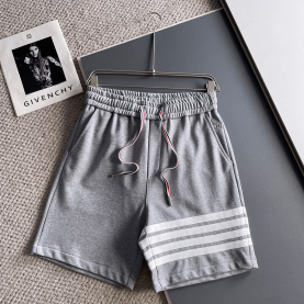 [THOM BROWNE-톰브라운]TB 쓰리 라벨 2025년 신상  캐주얼 반바지