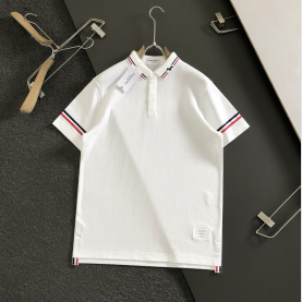 [THOM BROWNE-톰브라운]자수 밑단 웨빙 슬릿 반팔 티셔츠