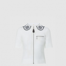 [LOUIS VUITTON-루이비통] 브로더리 칼라 집업 니트 톱 1AGAG3