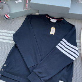 [THOM BROWNE-톰브라운] 4선 긴팔티