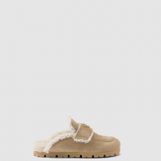 [PRADA-프라다]시어링 슬리퍼(뮬)