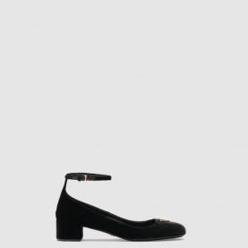 [PRADA-프라다] 벨벳 앵클 스트랩 펌프스