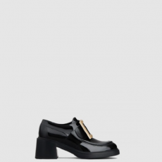 [Roger Vivier-로저비비에]비브 레인저 메탈 버클 페이턴트 가죽 펌프스