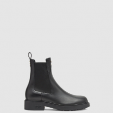 [FENDI-펜디] 가죽 부츠 8T8579