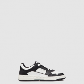 [VALENTINO-발렌티노] 로우탑 송아지 가죽 스니커즈